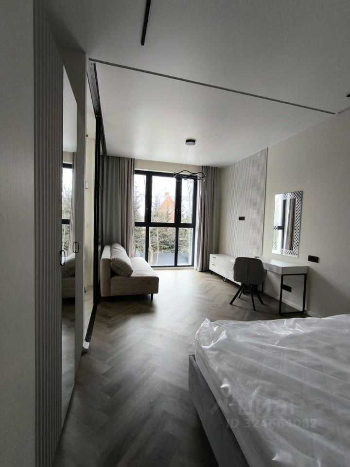 1-комнатная квартира, 42 м² — фотография 2