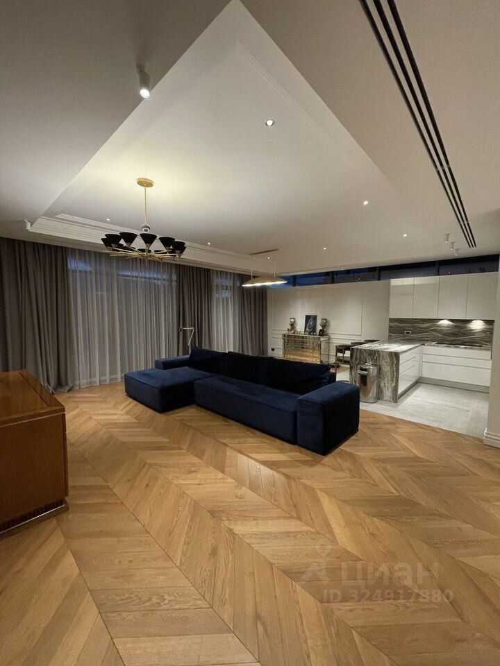 4-комнатная квартира, 187 м²