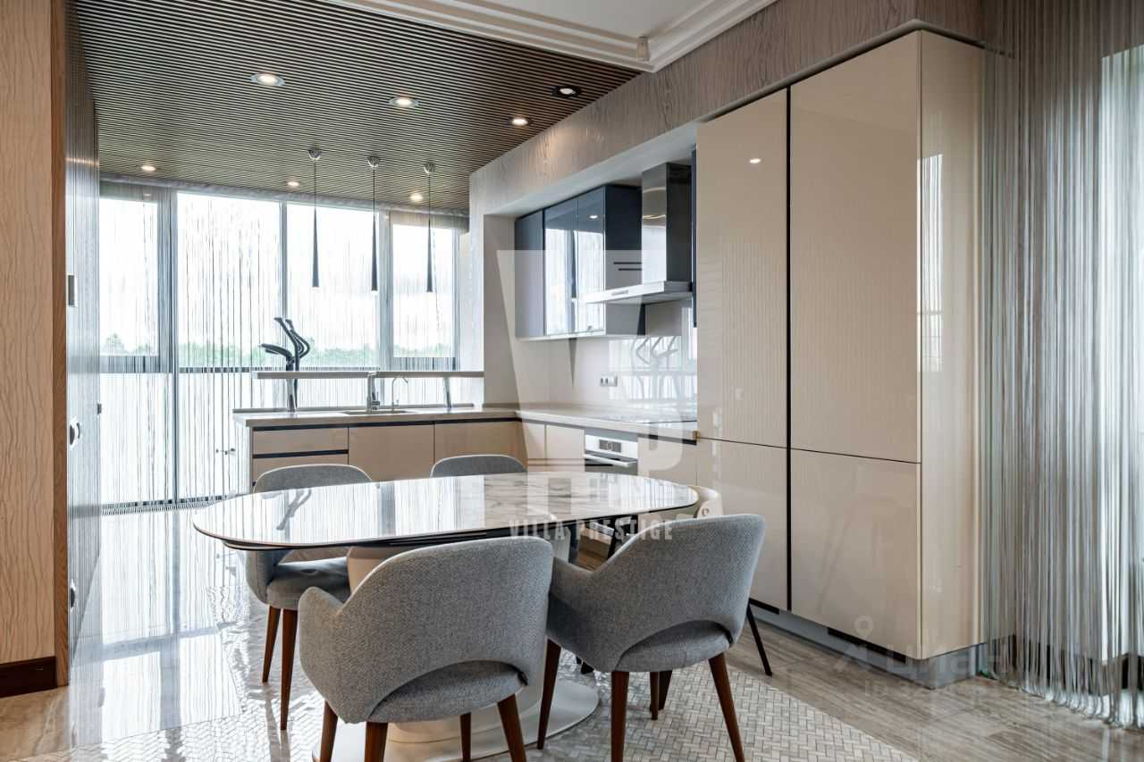 4-комнатная квартира, 134,5 м² — фотография 2
