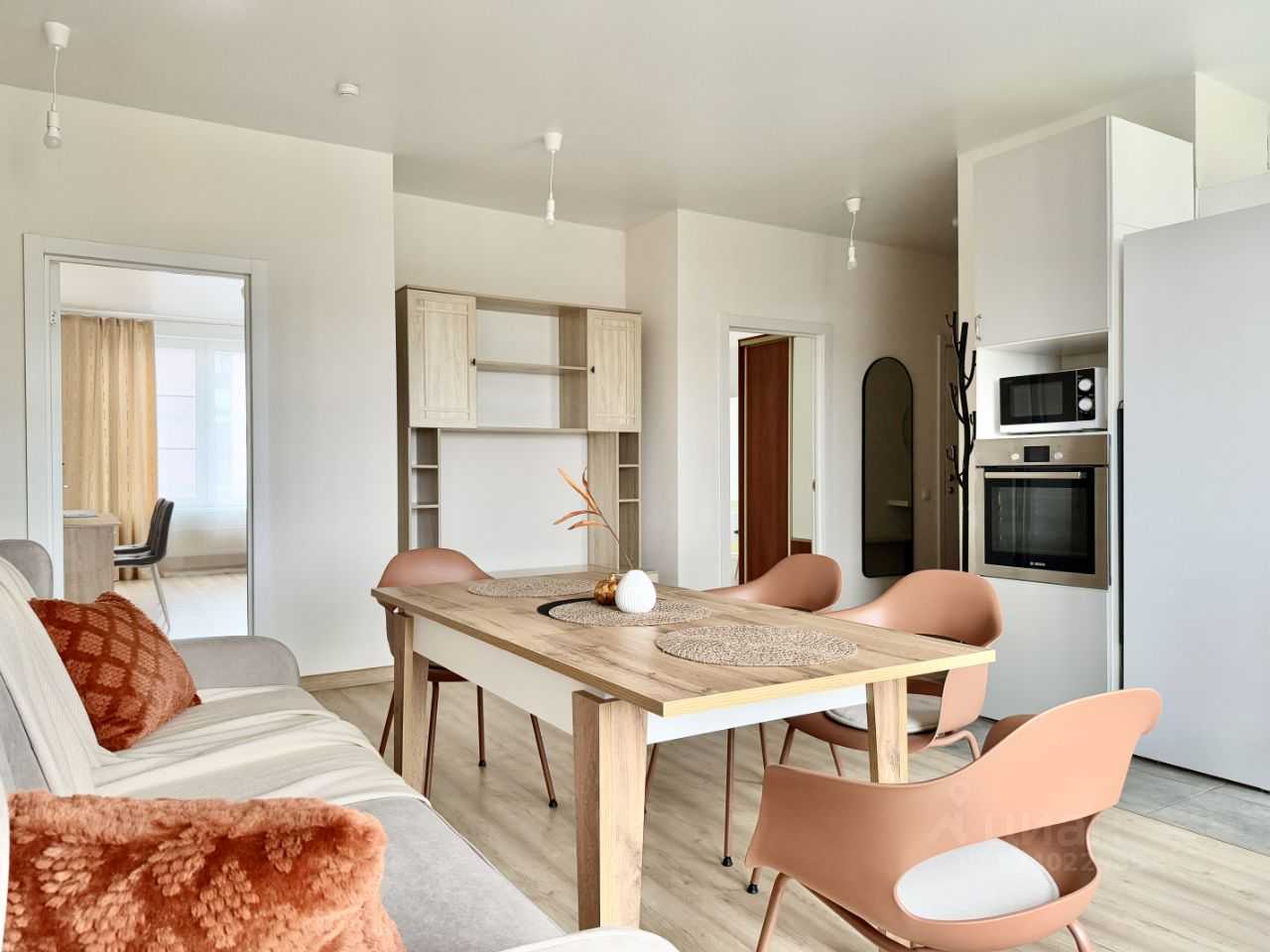 4-комнатная квартира, 123 м² — фотография 2