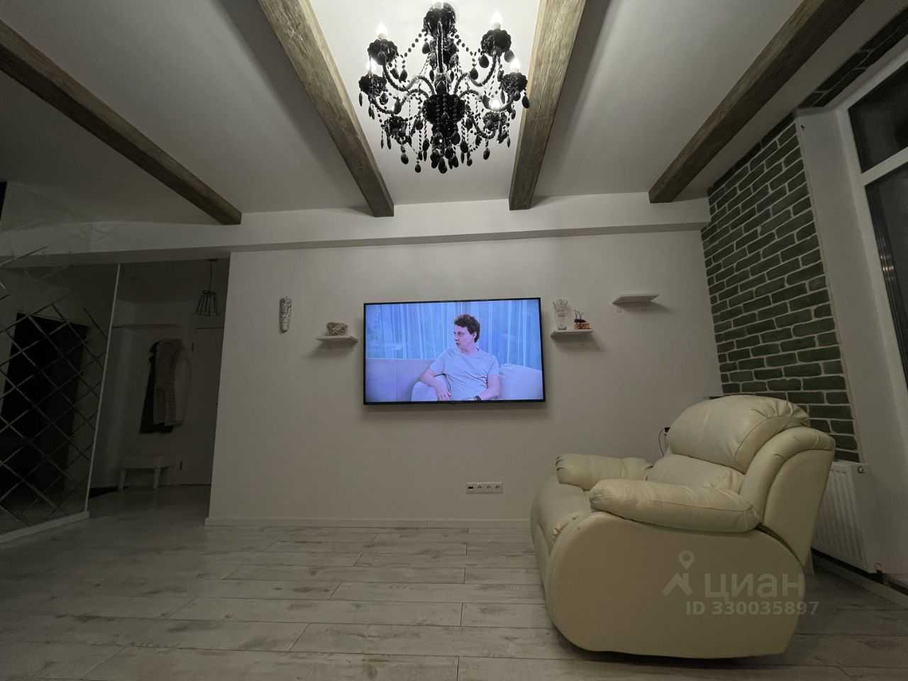 2-комнатная квартира, 55 м² — фотография 2