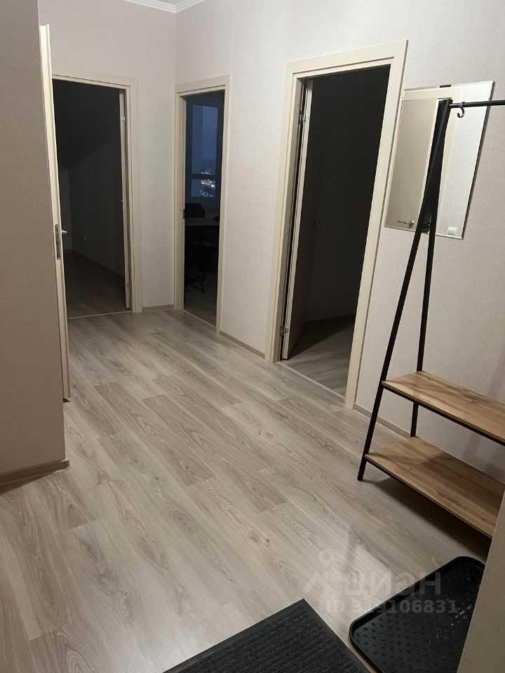 2-комнатная квартира, 60 м² — фотография 2