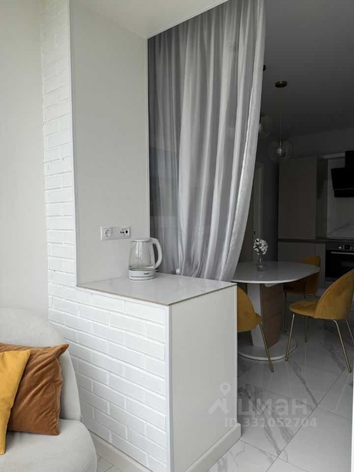 2-комнатная квартира, 55 м² — фотография 2
