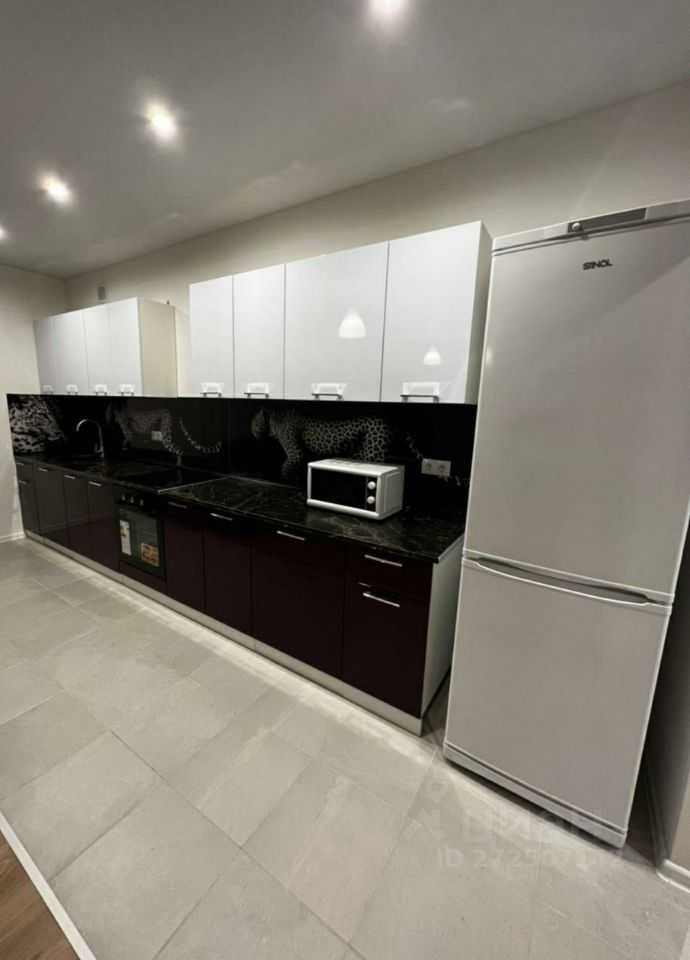 3-комнатная квартира, 76 м² — фотография 2