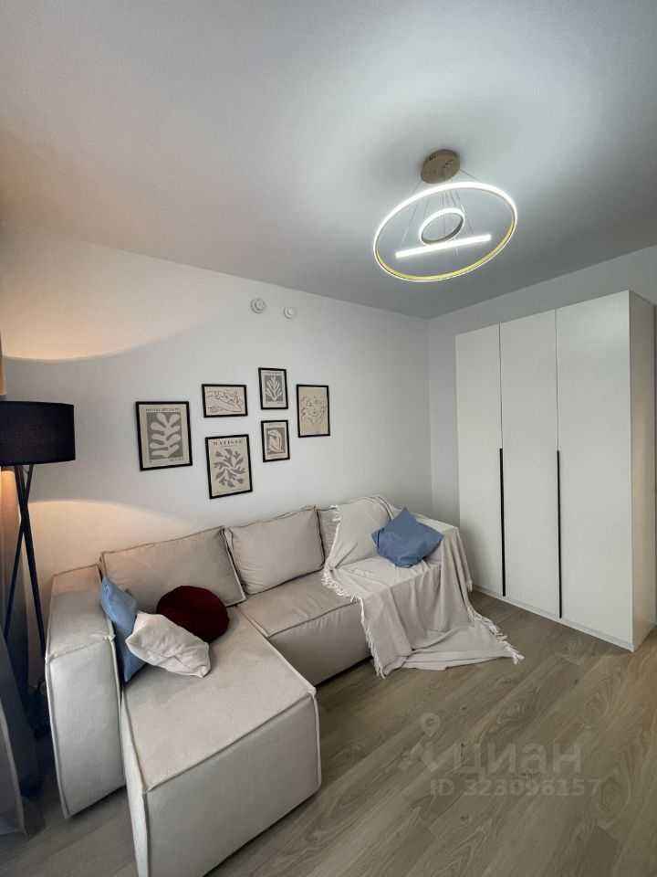 2-комнатная квартира, 55 м² — фотография 3