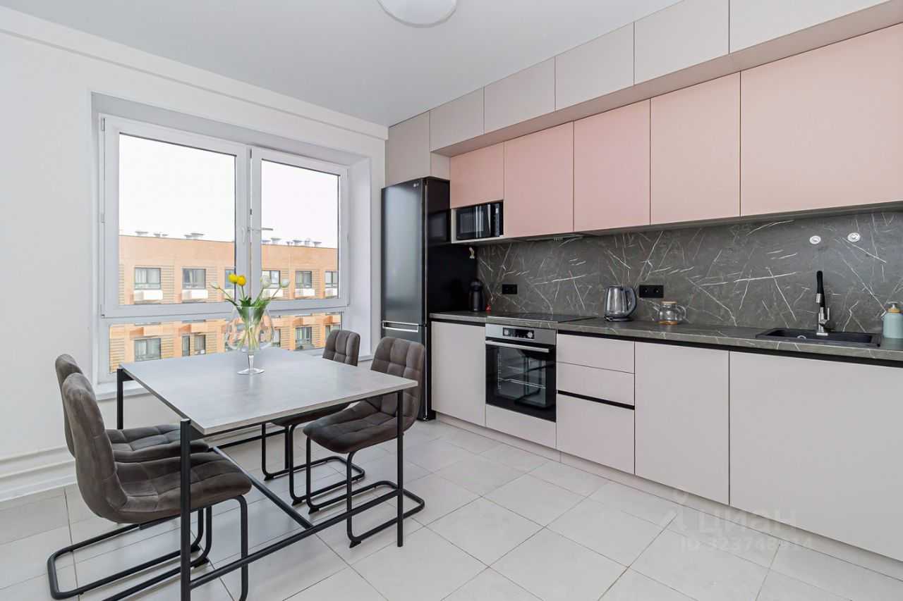 2-комнатная квартира, 65,1 м² — фотография 2