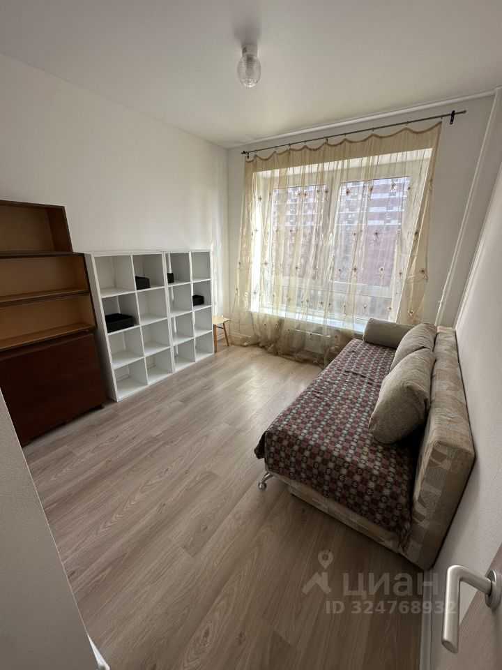 2-комнатная квартира, 56 м² — фотография 3
