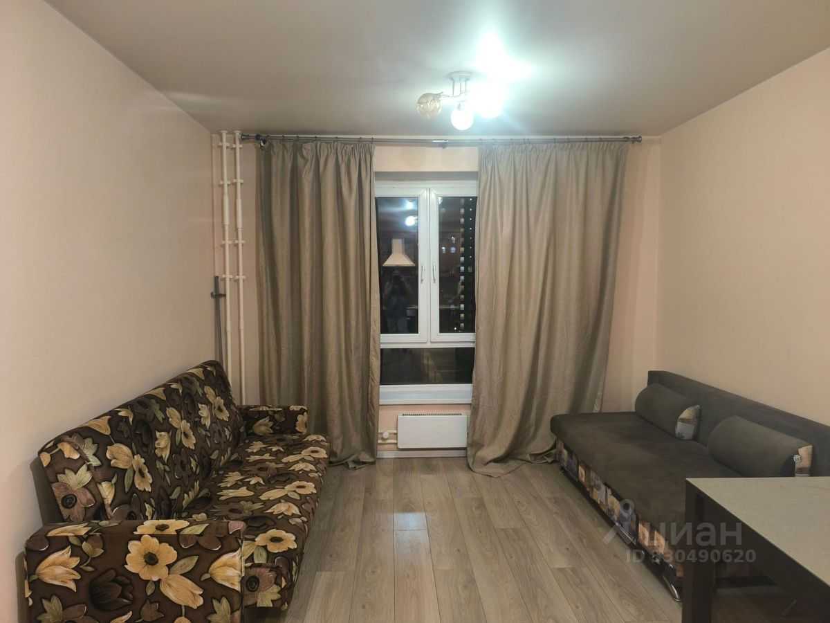 2-комнатная квартира, 70 м² — фотография 3