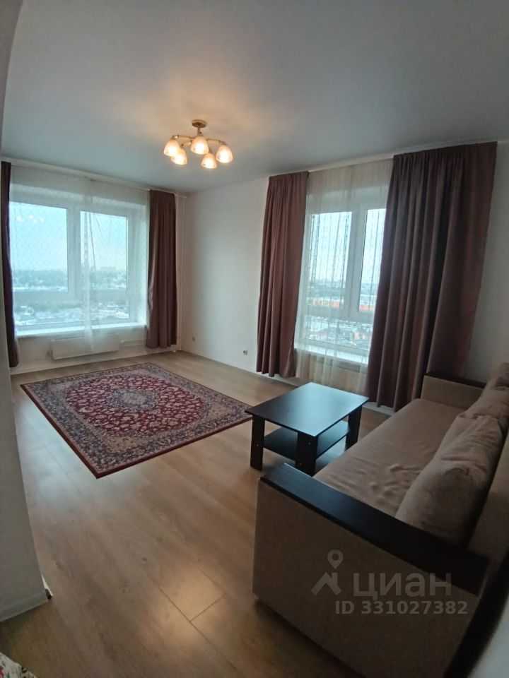 3-комнатная квартира, 72 м² — фотография 3