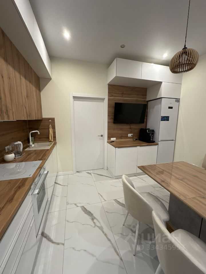 2-комнатная квартира, 56 м² — фотография 2