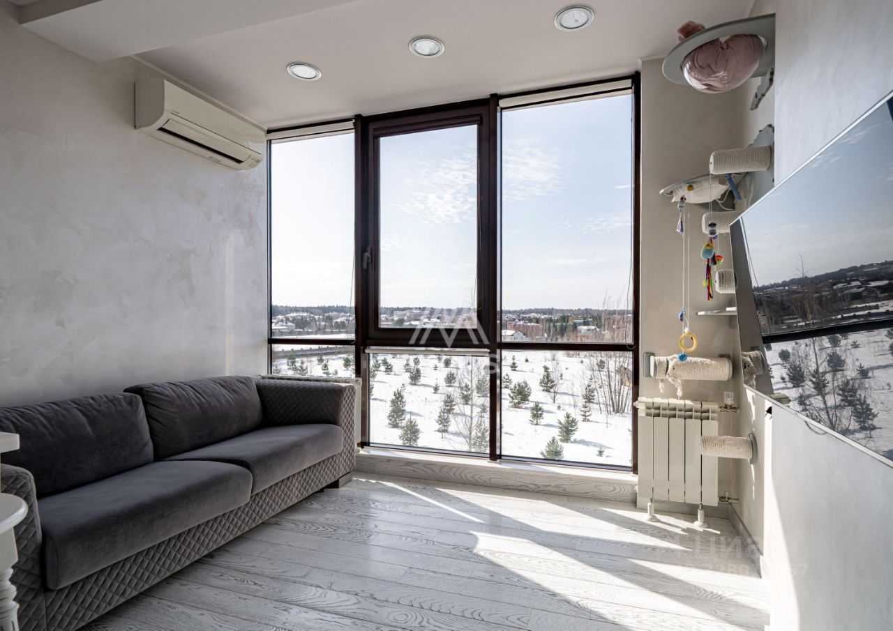 1-комнатная квартира, 55 м² — фотография 2