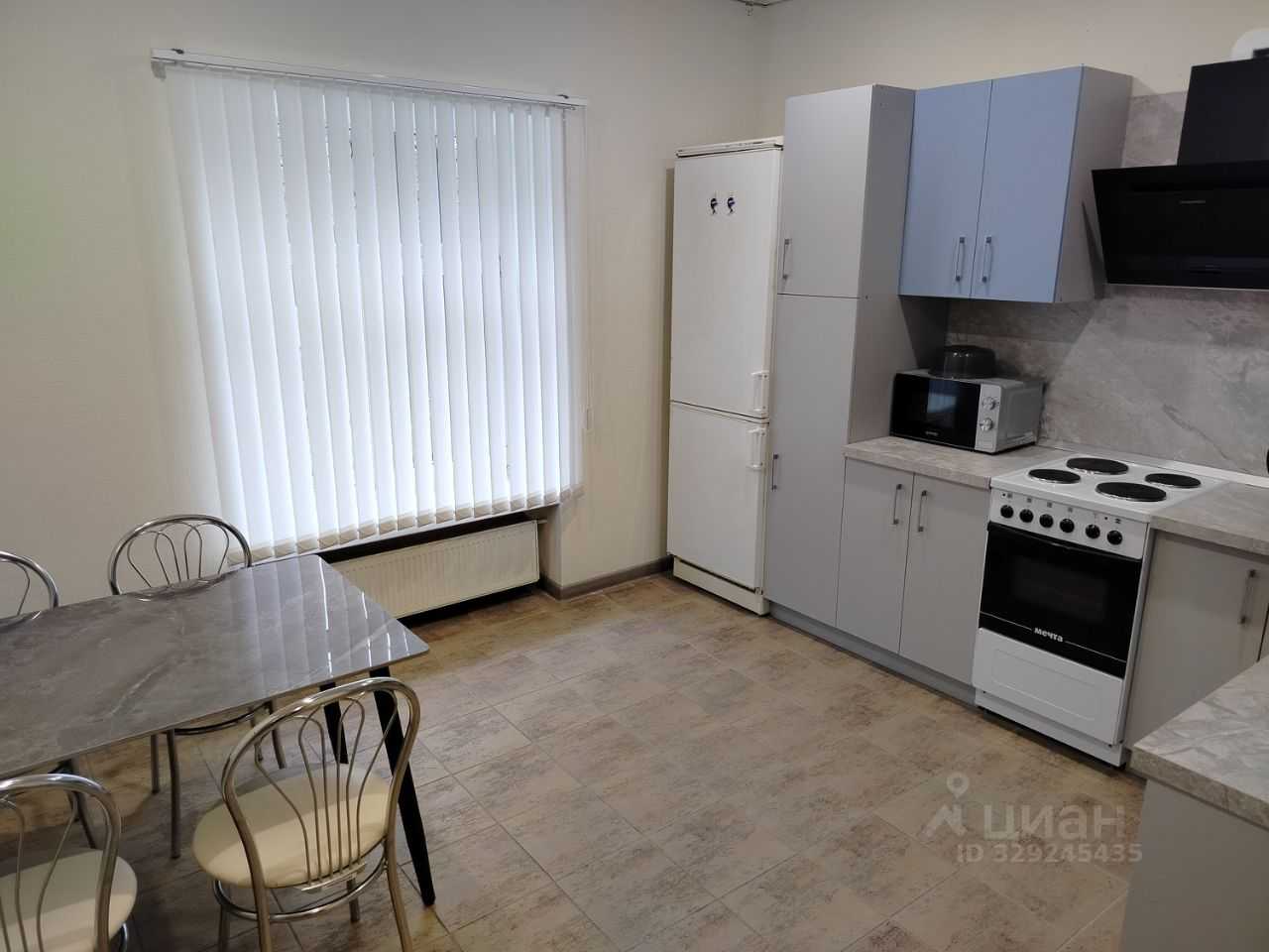 2-комнатная квартира, 67 м² — фотография 2