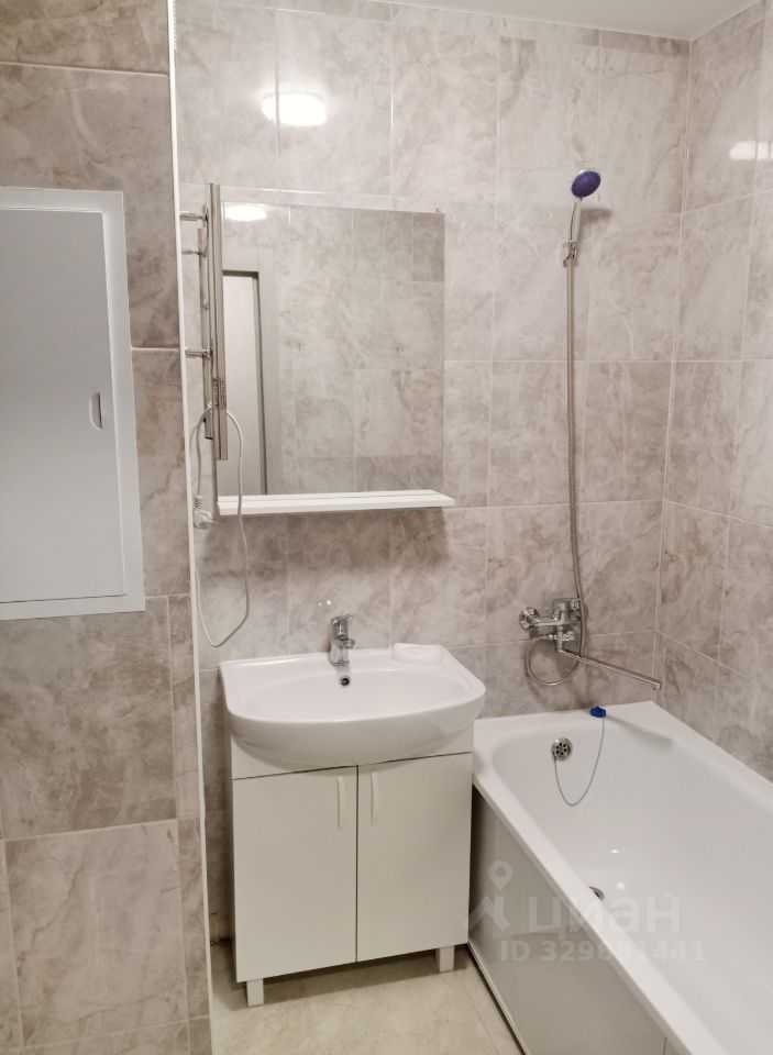 3-комнатная квартира, 70 м² — фотография 2