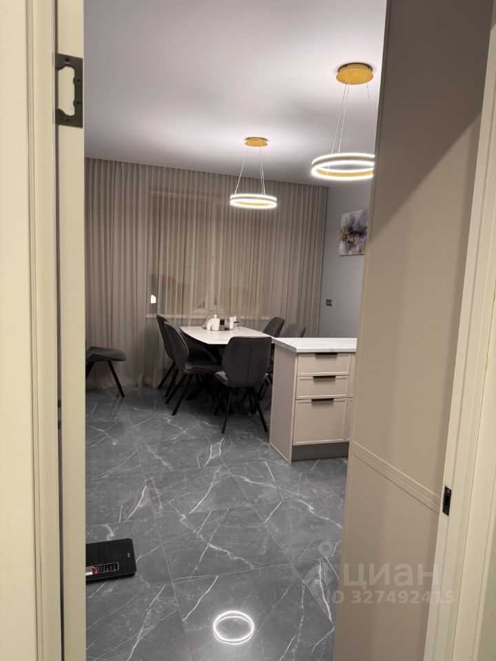 2-комнатная квартира, 75 м² — фотография 3