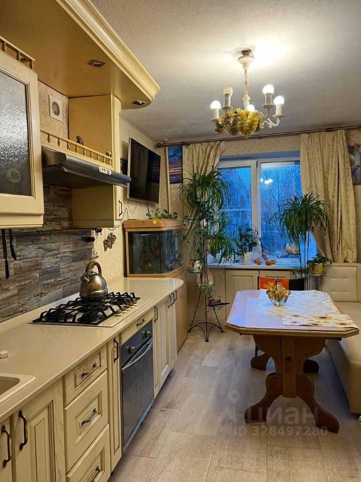 4-комнатная квартира, 85 м² — фотография 3