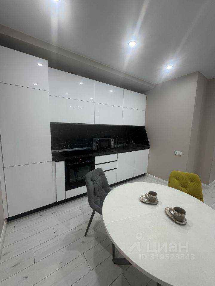 1-комнатная квартира, 45 м² — фотография 3