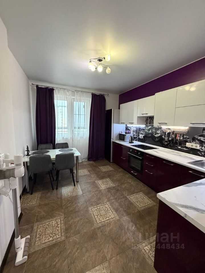 2-комнатная квартира, 66,1 м² — фотография 2