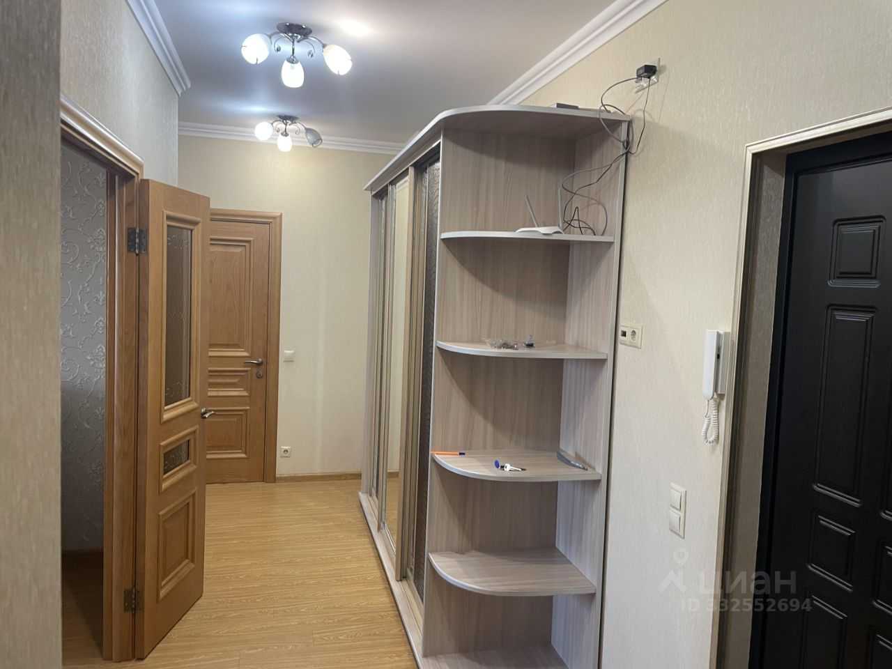 2-комнатная квартира, 67 м² — фотография 3