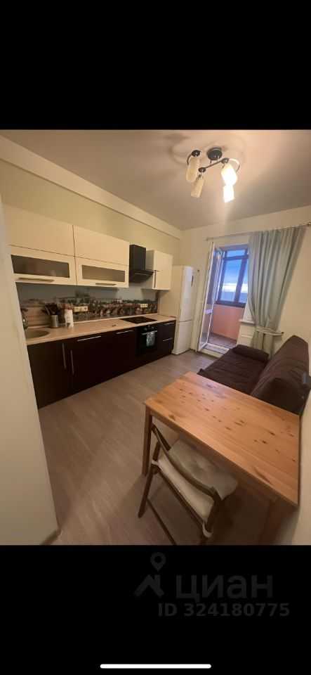1-комнатная квартира, 46 м² — фотография 2
