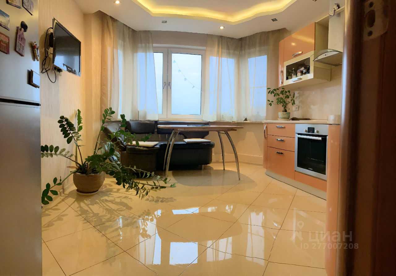 2-комнатная квартира, 64 м² — фотография 3