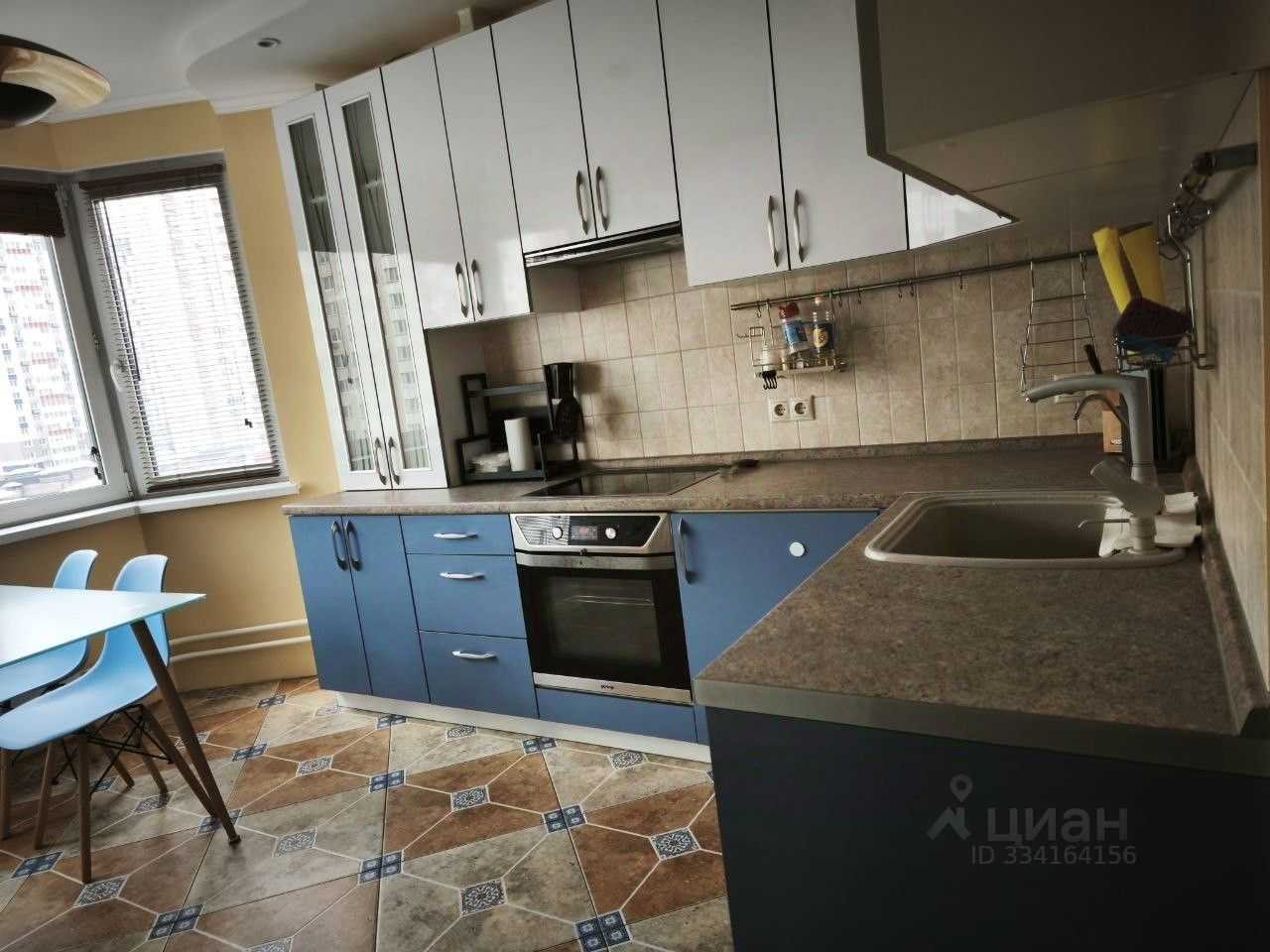 2-комнатная квартира, 75 м² — фотография 3