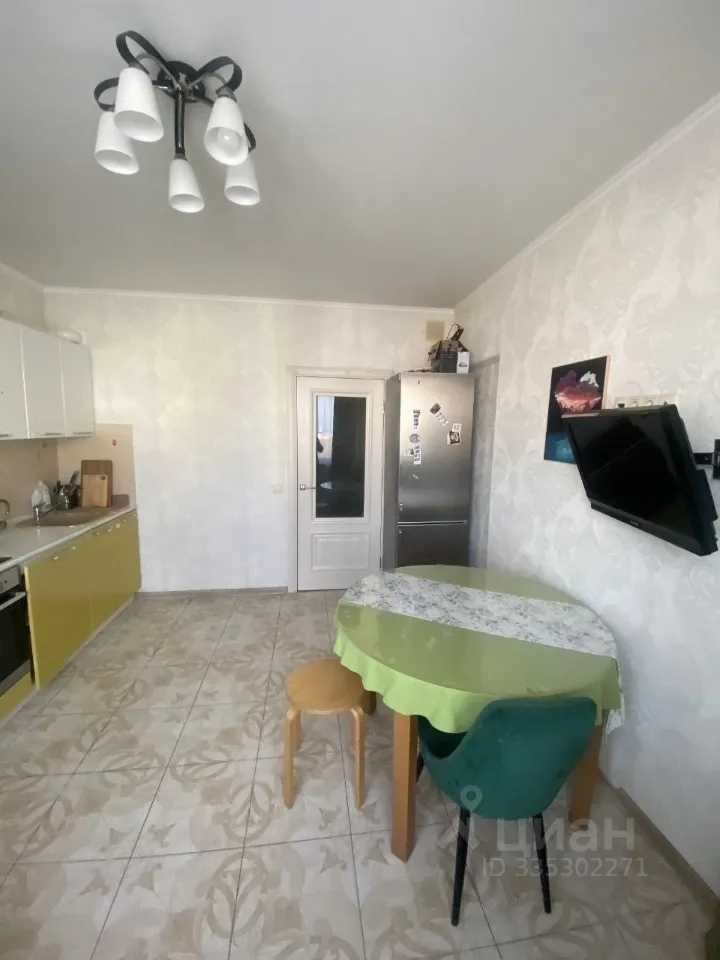 2-комнатная квартира, 62 м² — фотография 2