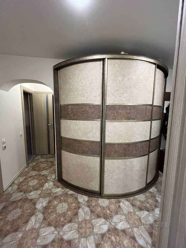 2-комнатная квартира, 61 м² — фотография 2