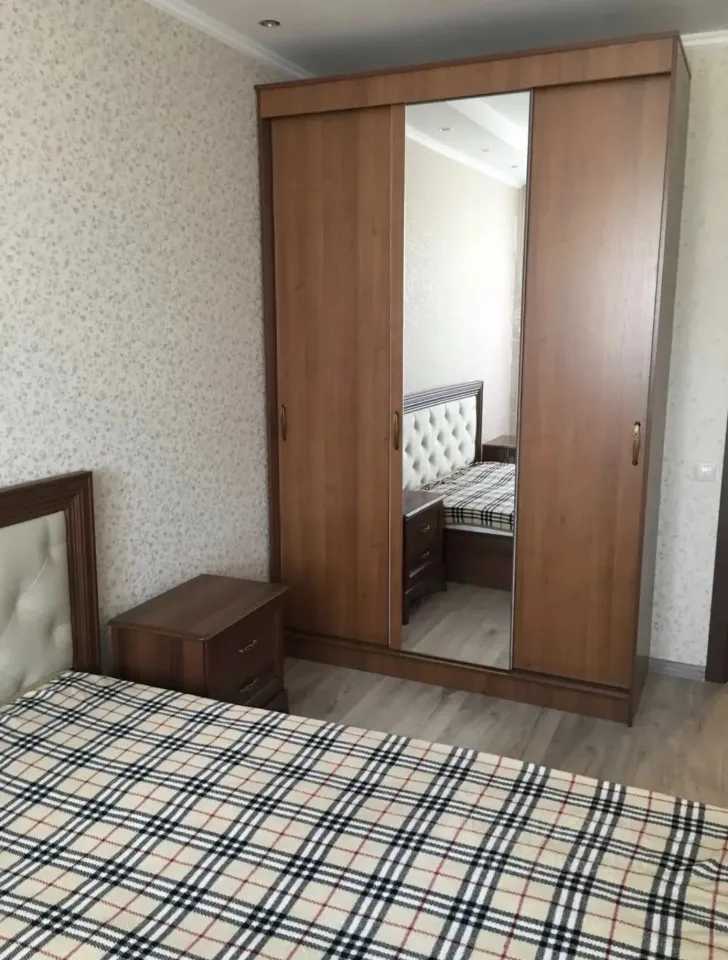 2-комнатная квартира, 63 м² — фотография 2
