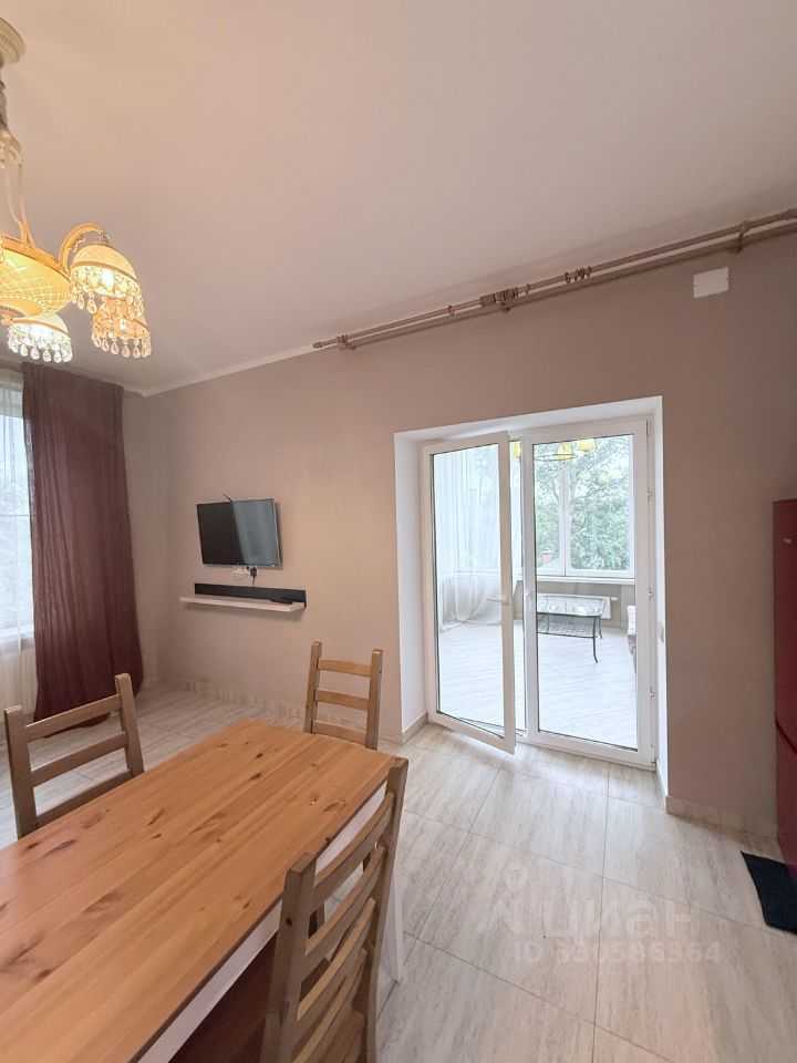 2-комнатная квартира, 60 м² — фотография 2