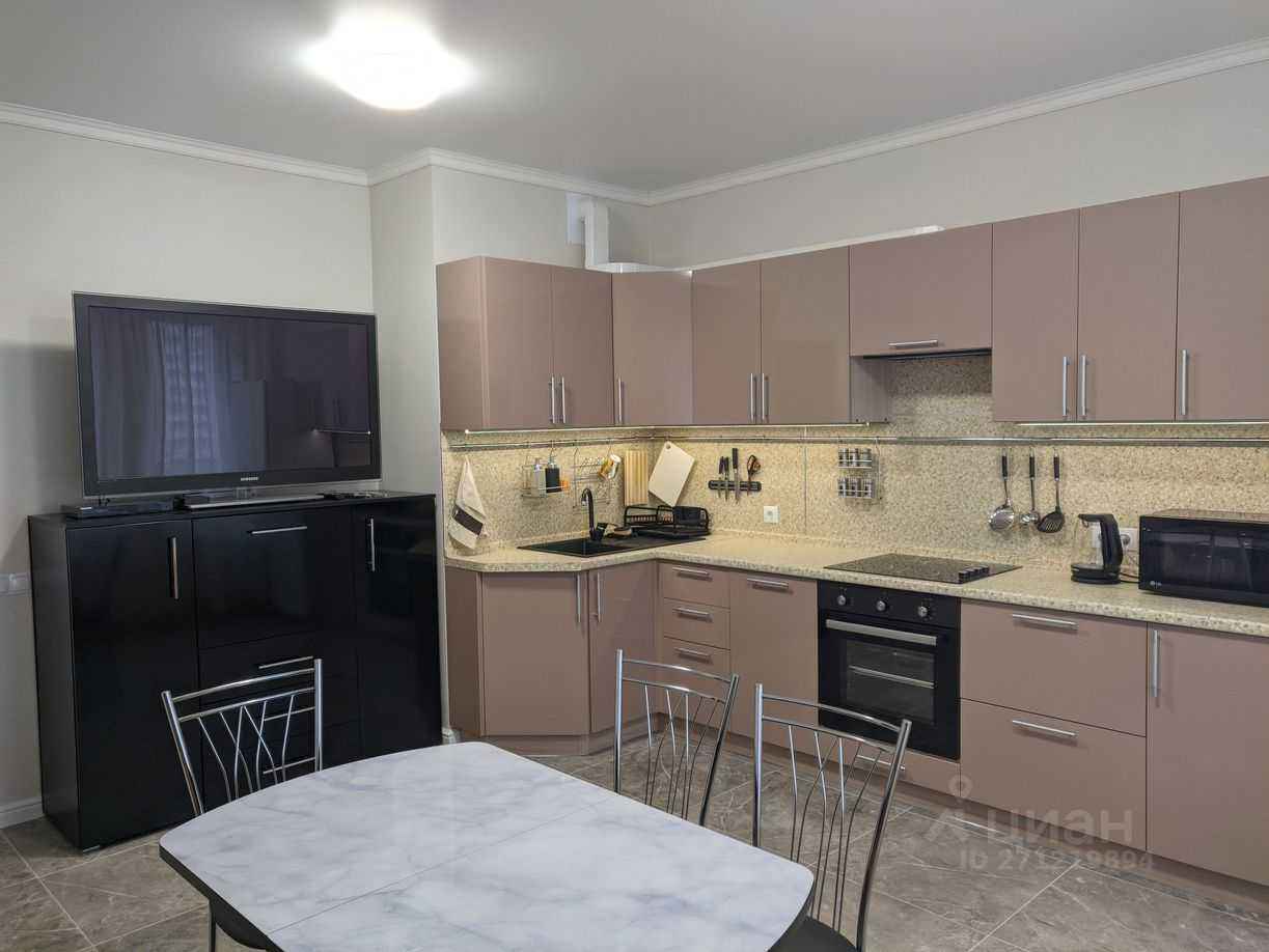 2-комнатная квартира, 58 м² — фотография 2