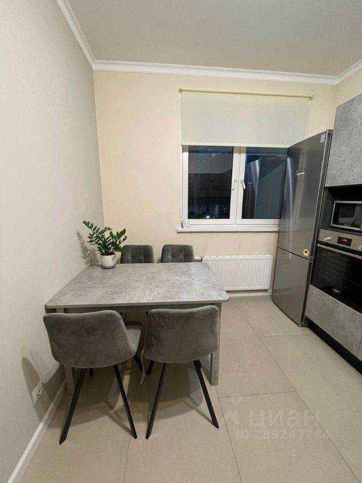 2-комнатная квартира, 54 м² — фотография 3