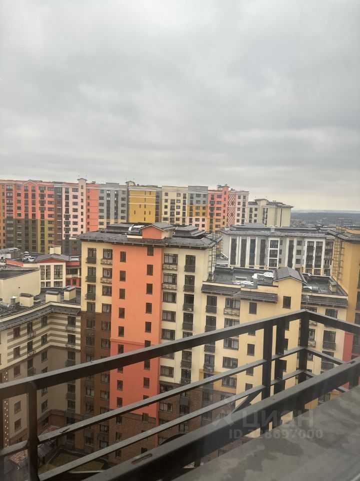 2-комнатная квартира, 56 м² — фотография 3
