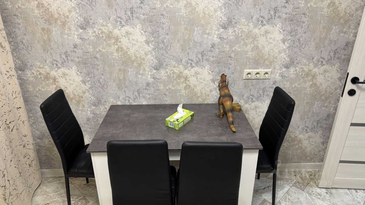1-комнатная квартира, 42 м² — фотография 2