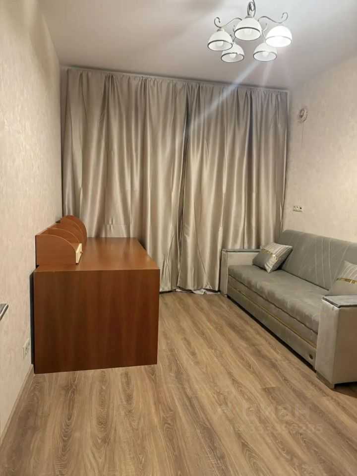 4-комнатная квартира, 112 м² — фотография 3