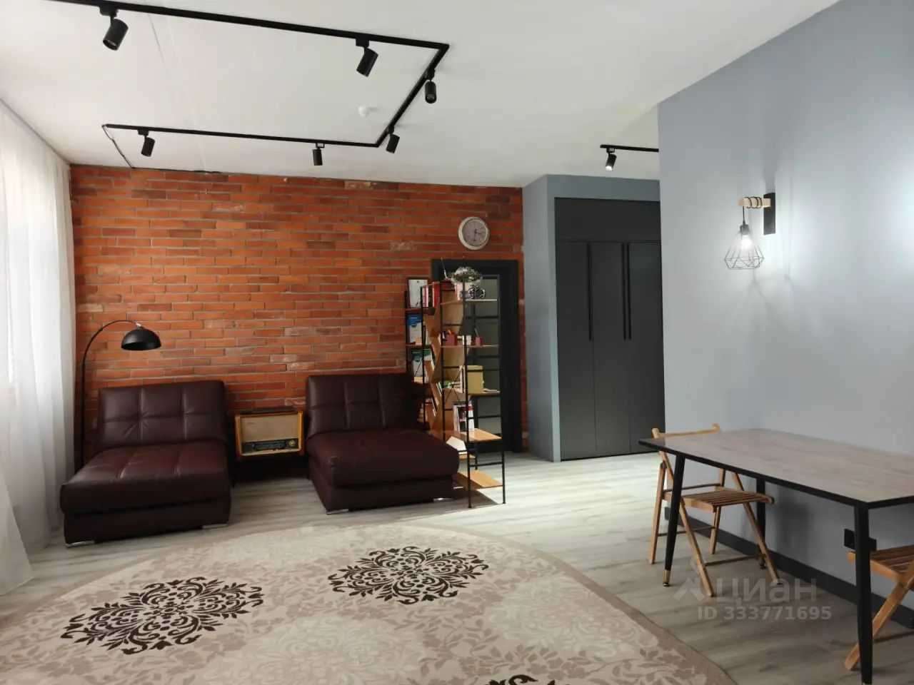 3-комнатная квартира, 70 м² — фотография 2