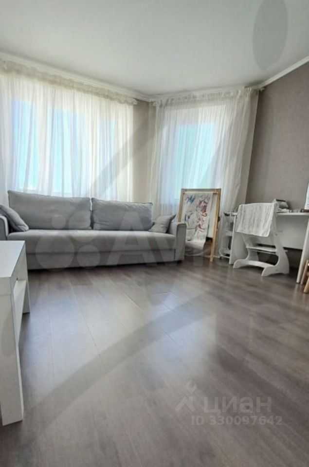 2-комнатная квартира, 62 м² — фотография 2
