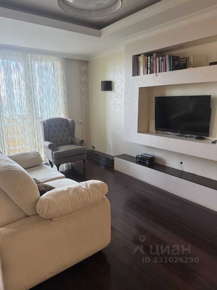 2-комнатная квартира, 72 м² — фотография 2