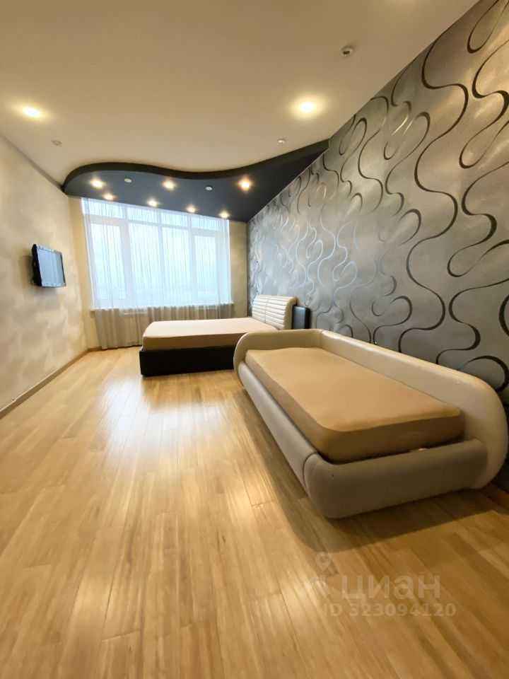 2-комнатная квартира, 80 м² — фотография 2