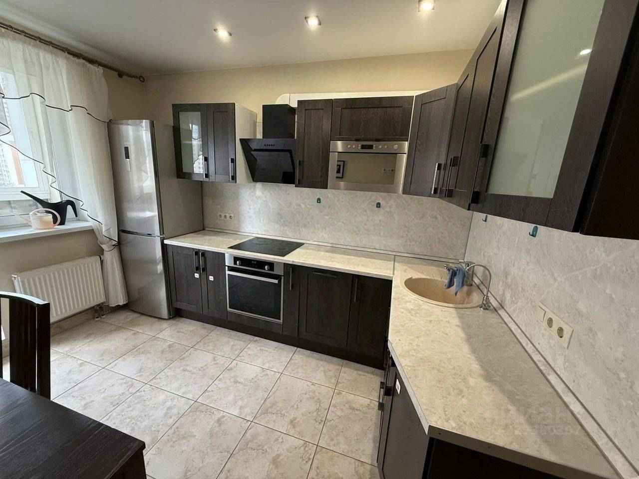 2-комнатная квартира, 72 м²
