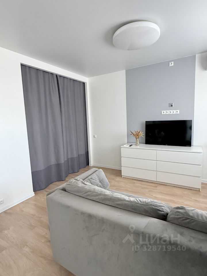 1-комнатная квартира, 42 м² — фотография 3