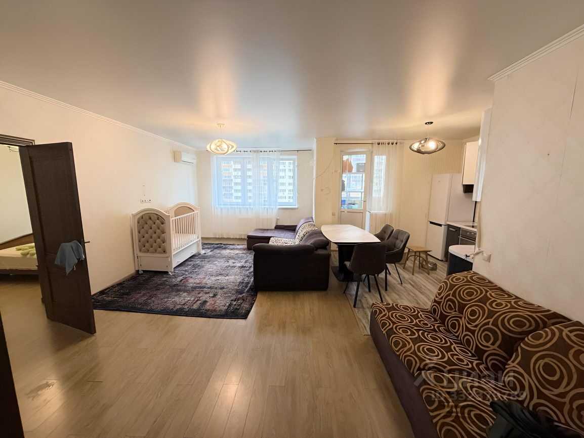 2-комнатная квартира, 75 м²