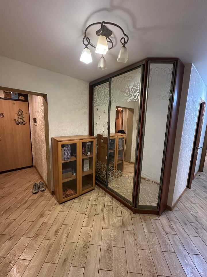 2-комнатная квартира, 56 м² — фотография 2