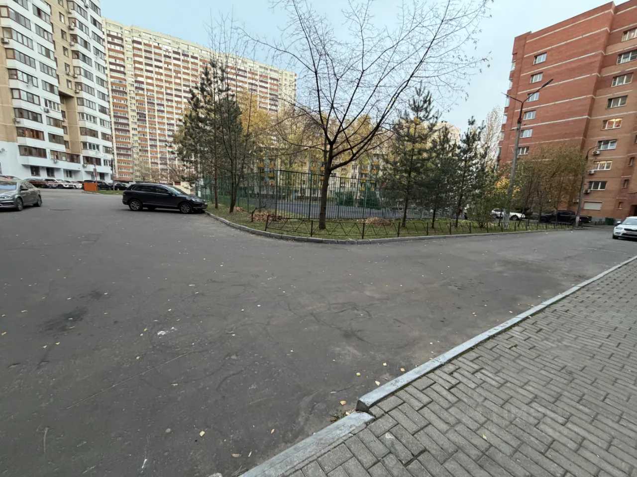 1-комнатная квартира, 52,1 м² — фотография 2