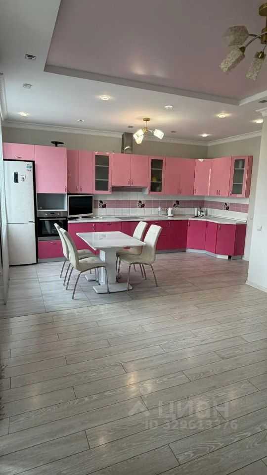 1-комнатная квартира, 61,9 м² — фотография 2