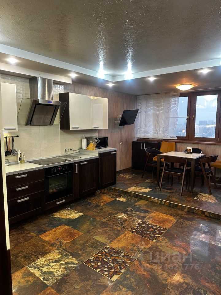 3-комнатная квартира, 90 м² — фотография 2