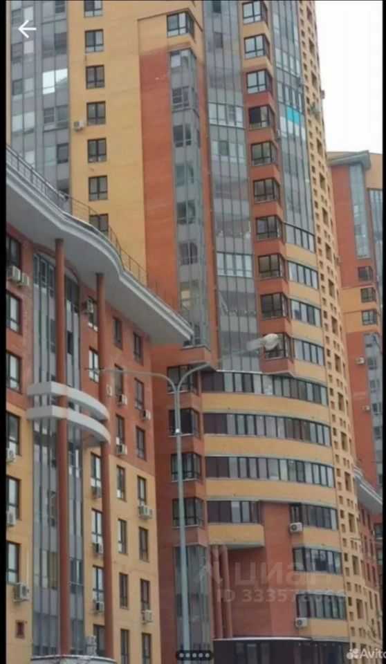 1-комнатная квартира, 52,2 м² — фотография 2