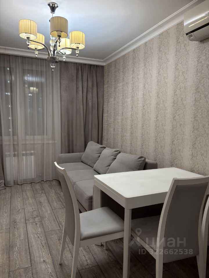 3-комнатная квартира, 82 м² — фотография 2