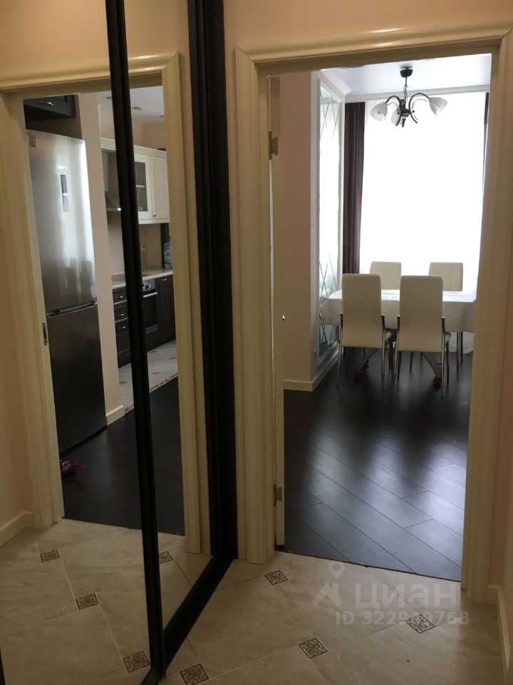 2-комнатная квартира, 65 м² — фотография 3