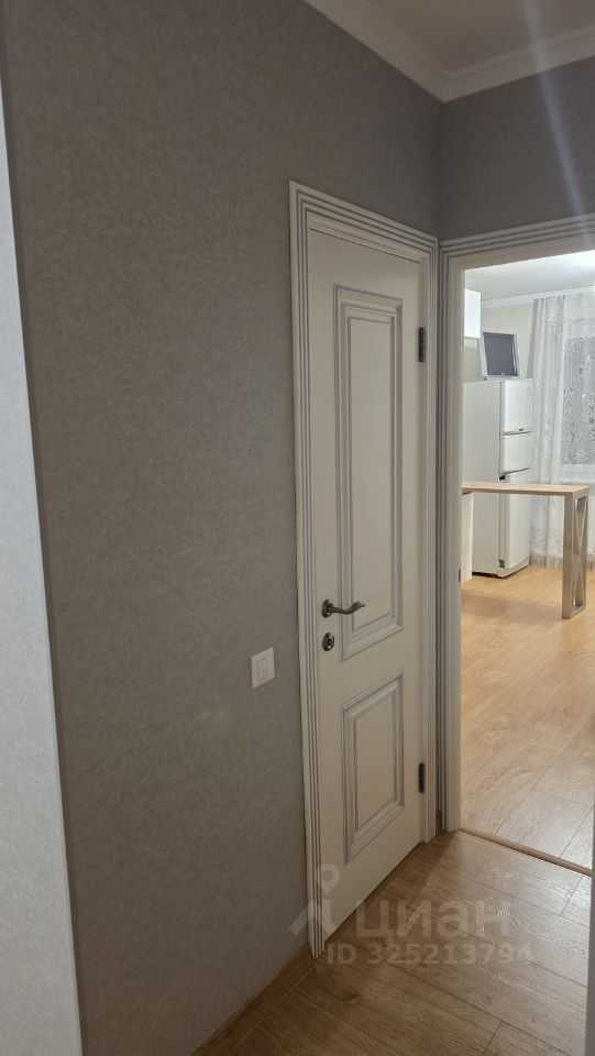 2-комнатная квартира, 76 м² — фотография 3