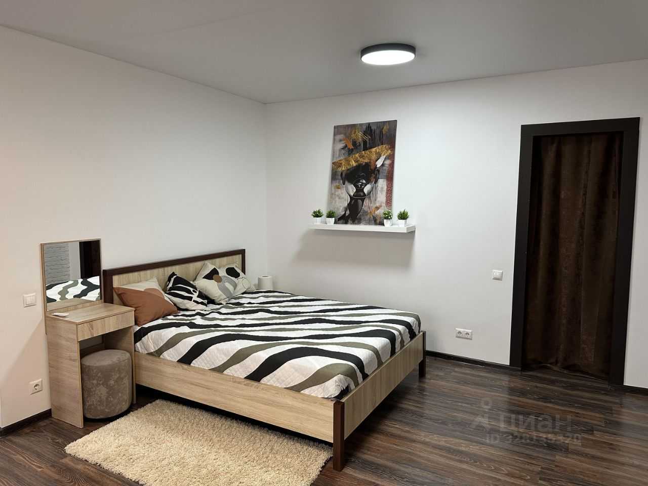 1-комнатная квартира, 56 м² — фотография 2